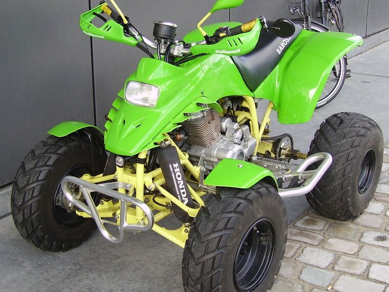 Motorcycle & Powersports Dealers